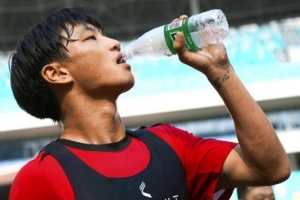 欧冠决赛-官训日分享 | 脚踏实地！成都雄起！