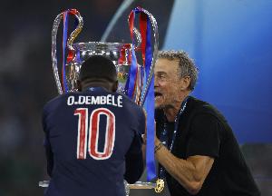 欧冠决赛-恩里克：我对金球奖毫不在乎，要选那我最欣赏登贝莱