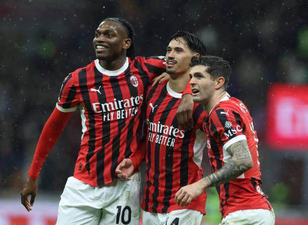 1742090058214073153.jpg 2205279195-612x612.jpg