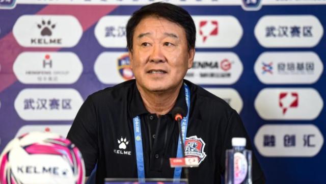 欧冠决赛下注-连续23轮不胜 中甲新疆俱乐部官宣主帅裴恩才离任